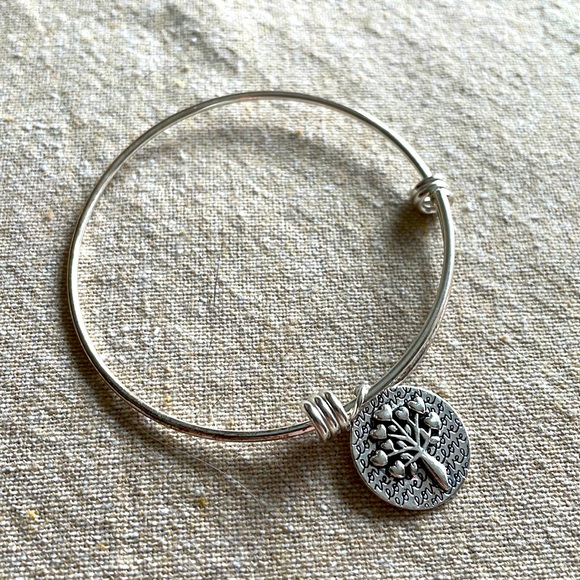 Alex and Ani Family Tree Bangle - Picture 1 of 2